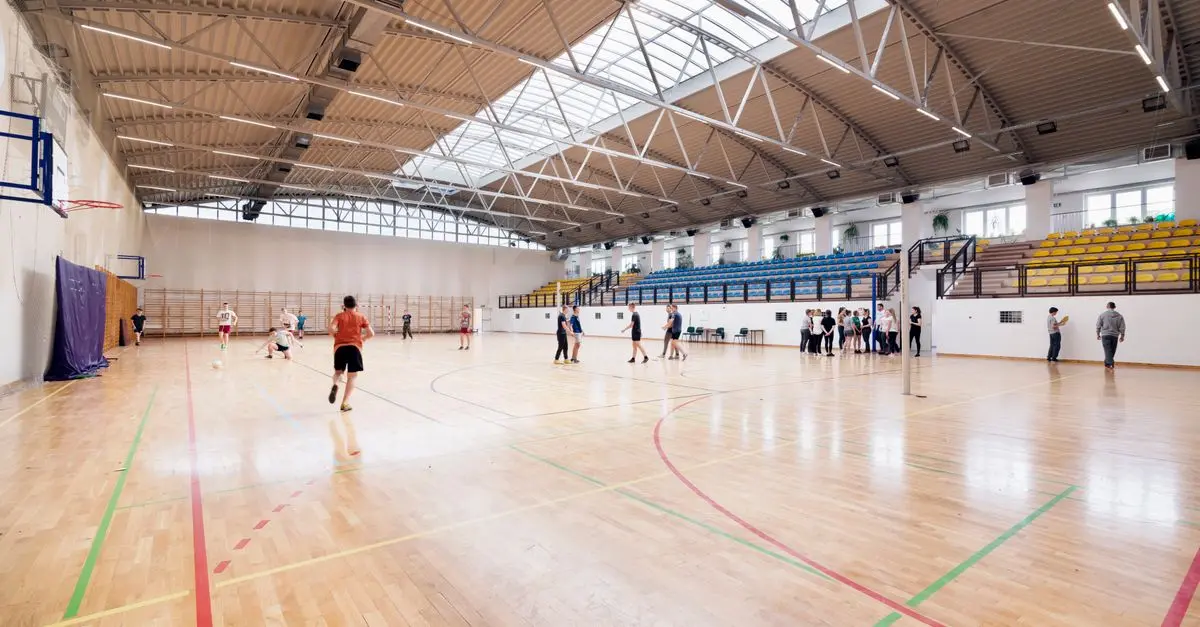 Les défis environnementaux relevés par les salles de basket
