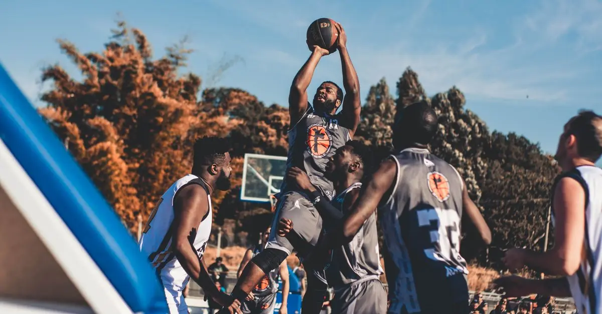 Les meilleures rivalités du basket : de l'histoire à aujourd'hui