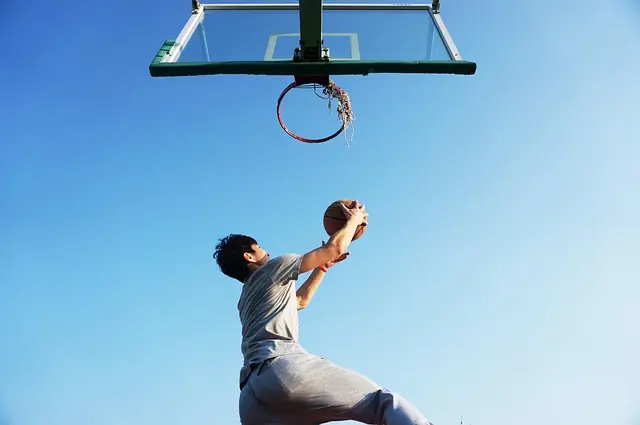 Les 10 compétences clés pour exceller au basket